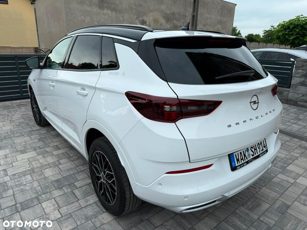Opel Grandland 1.2 DI Business Edition - 9