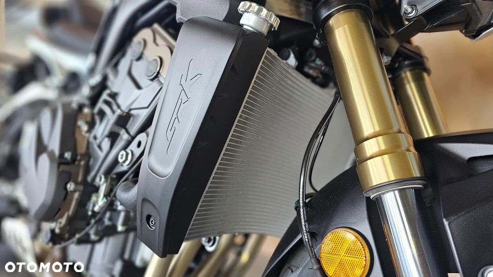 QJMOTOR SRK 800 - 12