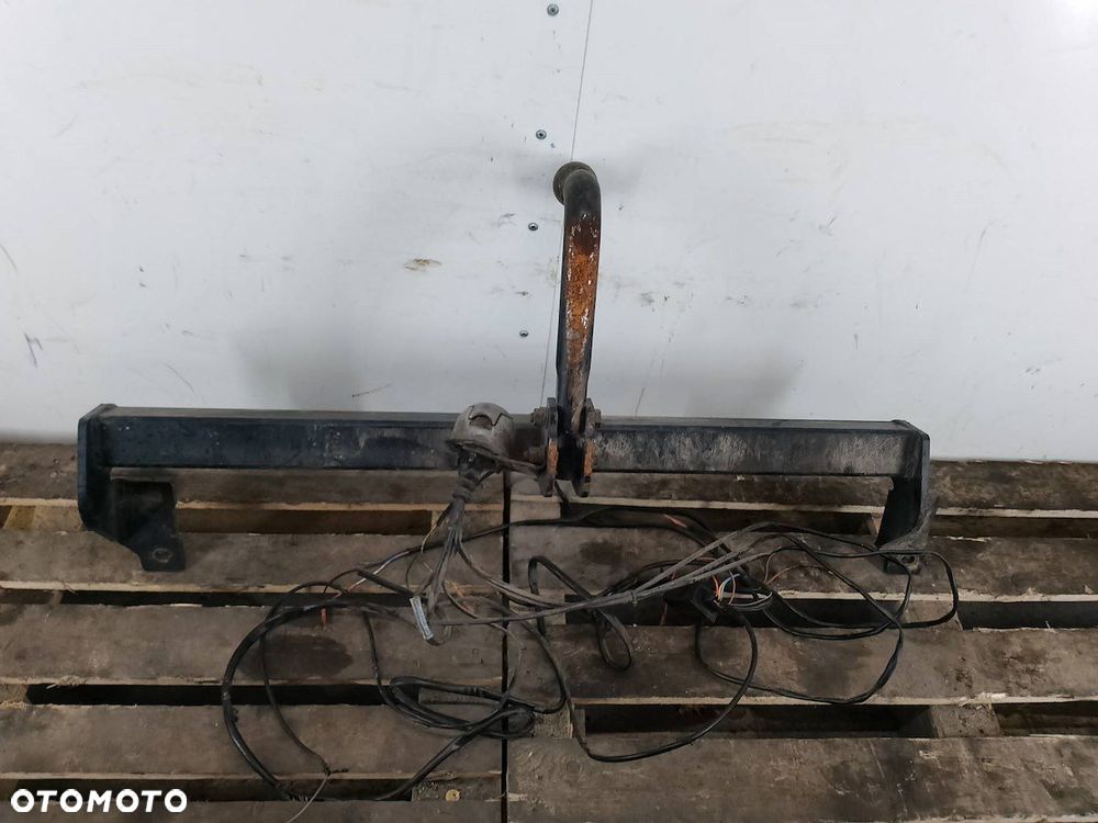 HAK HOLOWNICZY TOYOTA RAV4 II ( 00-06 ) - 6