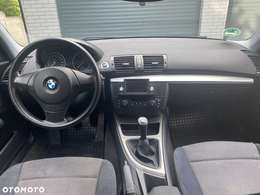 BMW Seria 1 - 8