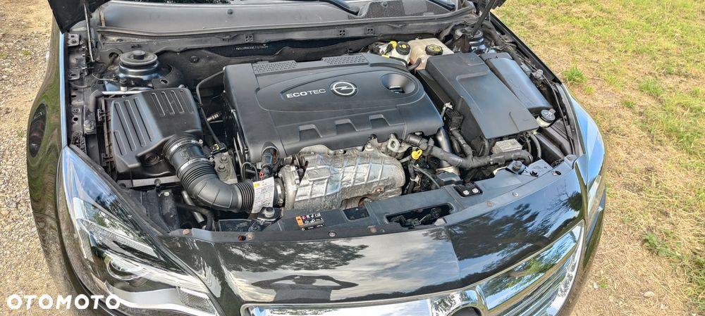 Opel Insignia - 18