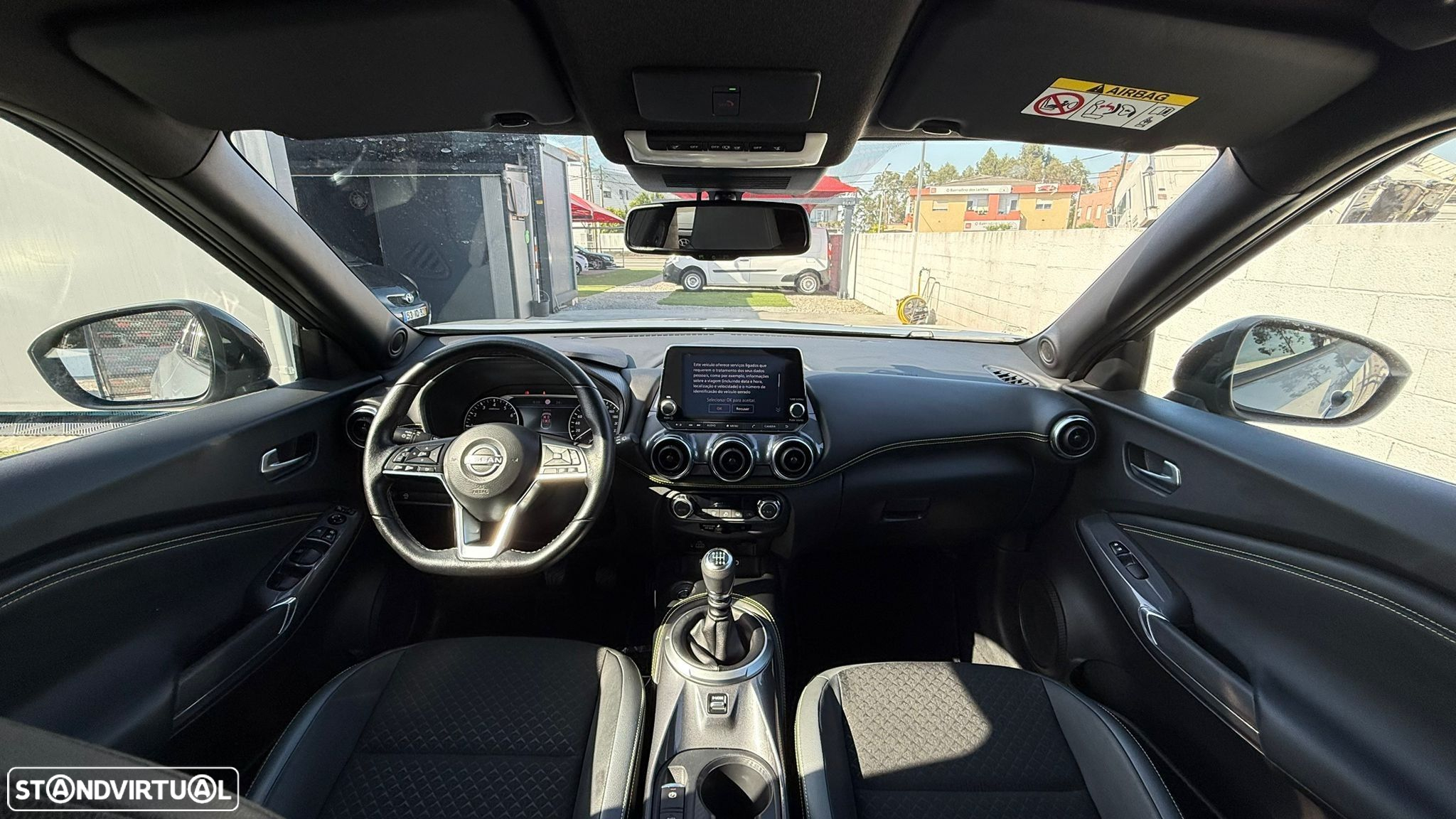 Nissan Juke 1.0 DIG-T Kiiro - 22