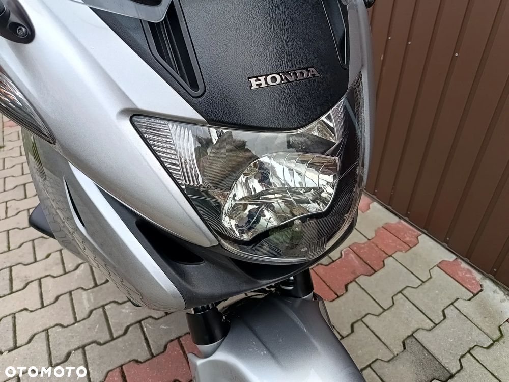 Honda Deauville - 13