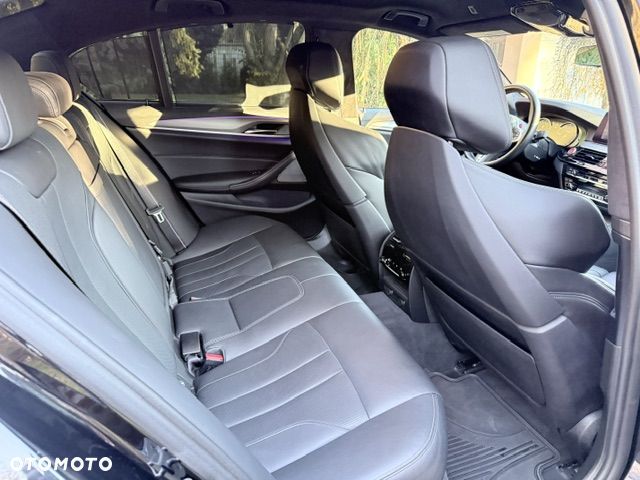 BMW M5 Standard - 18