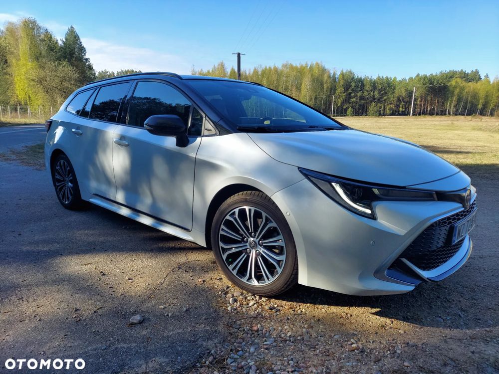 Toyota Corolla - 1