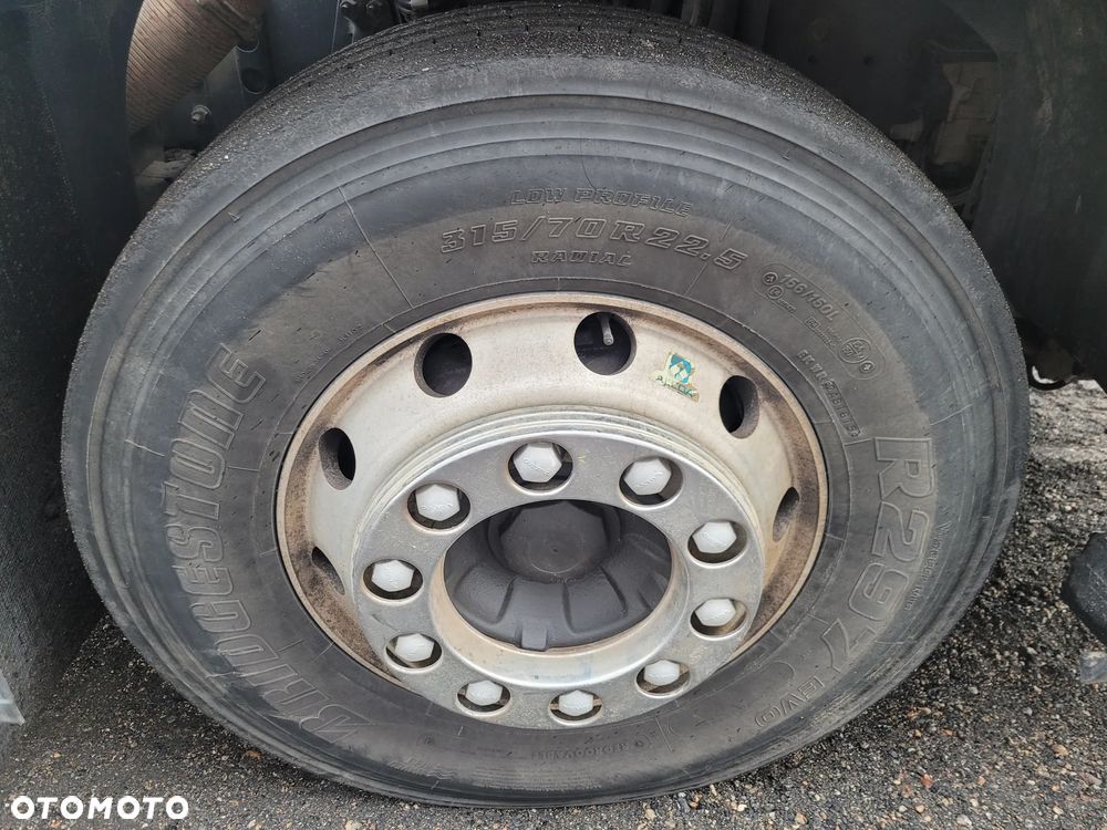 Volvo FM 9 420 - 8