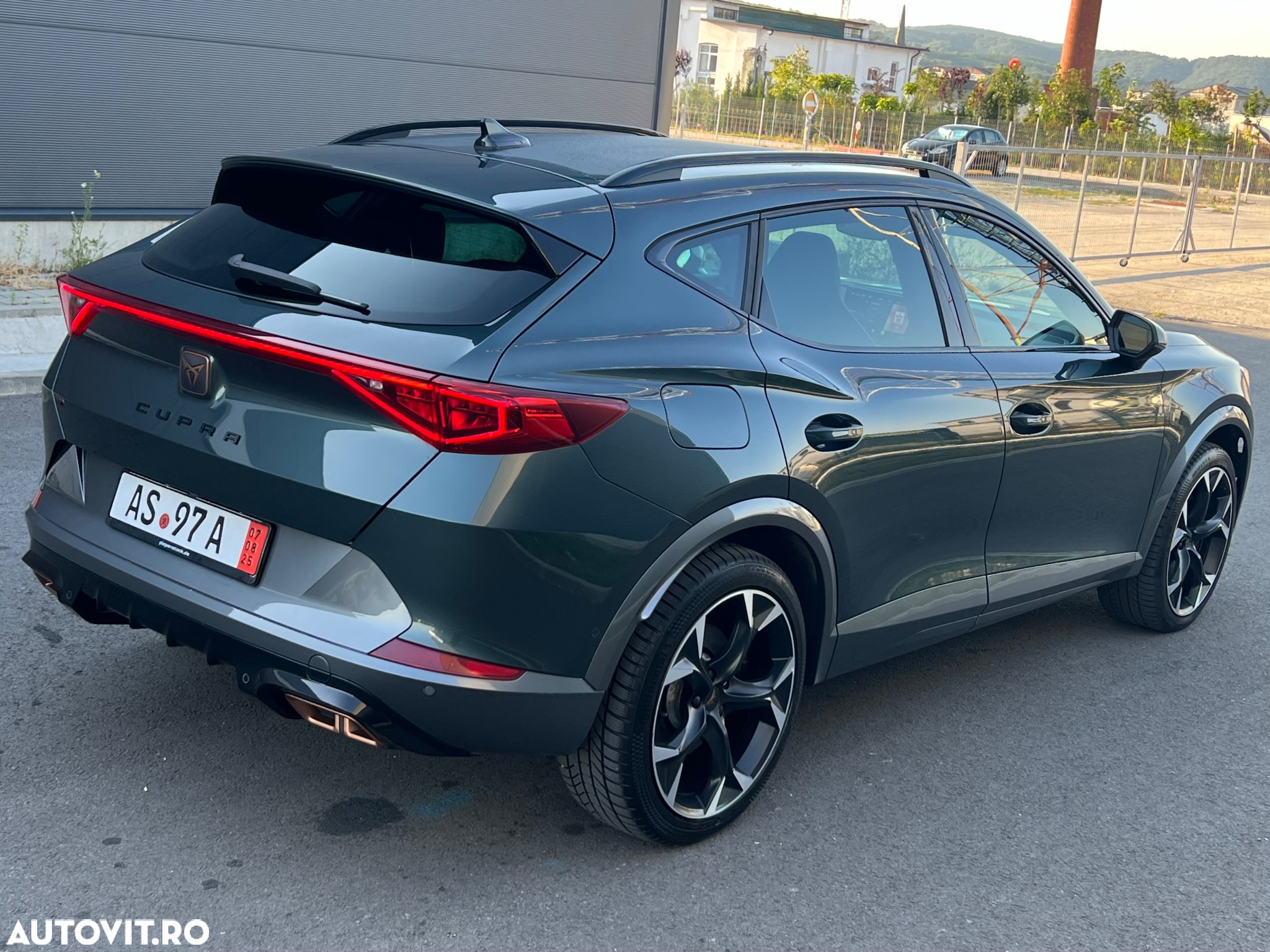 Cupra Formentor 1.4 e-HYBRID PHEV VZ - 4