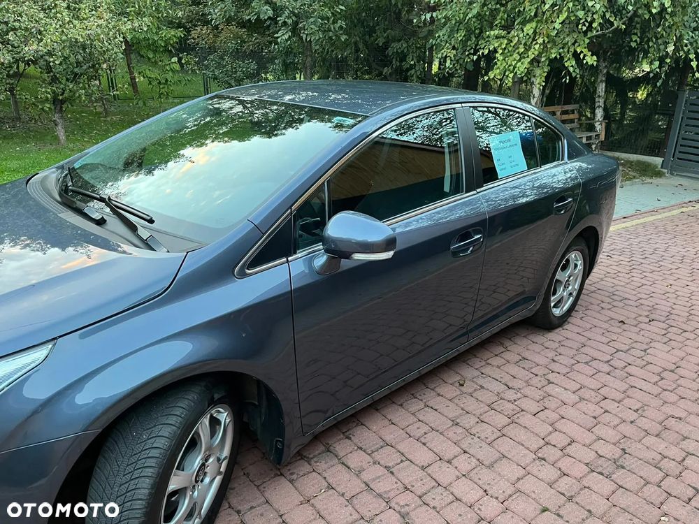Toyota Avensis 1.8 Luna - 5