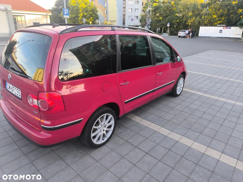 Volkswagen Sharan 1.8T Highline Tiptr - 14