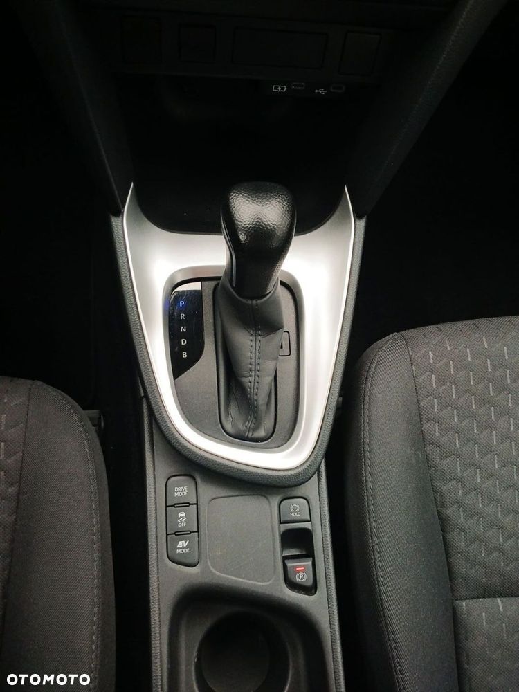 Toyota Yaris Cross - 17