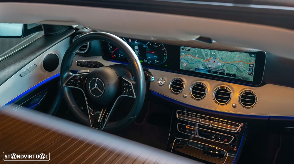 Mercedes-Benz E 300 de Avantgarde 4Matic - 20