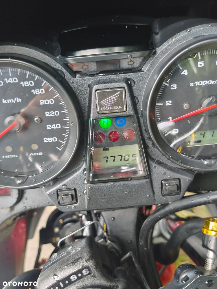 Honda CB - 27