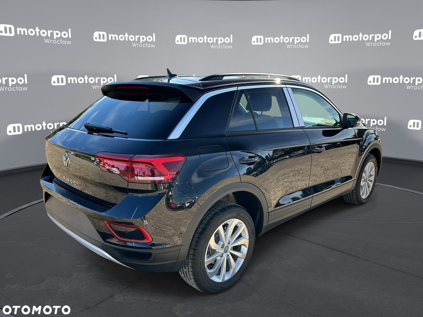 Volkswagen T-Roc - 10