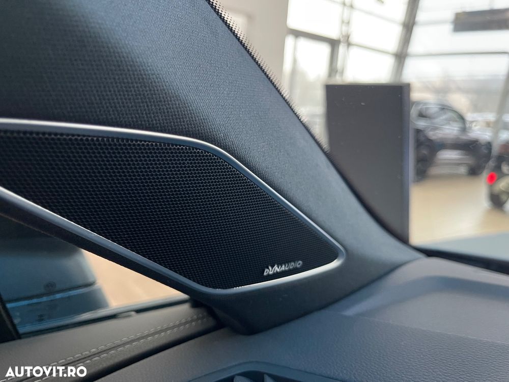 Volkswagen Touareg V6 TDI 4MOTION R-Line - 30