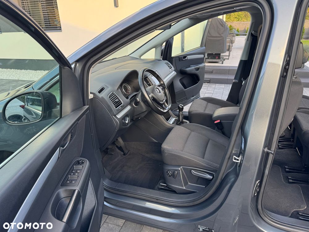 Volkswagen Sharan 2.0 TDI 4MOTION Highline - 27