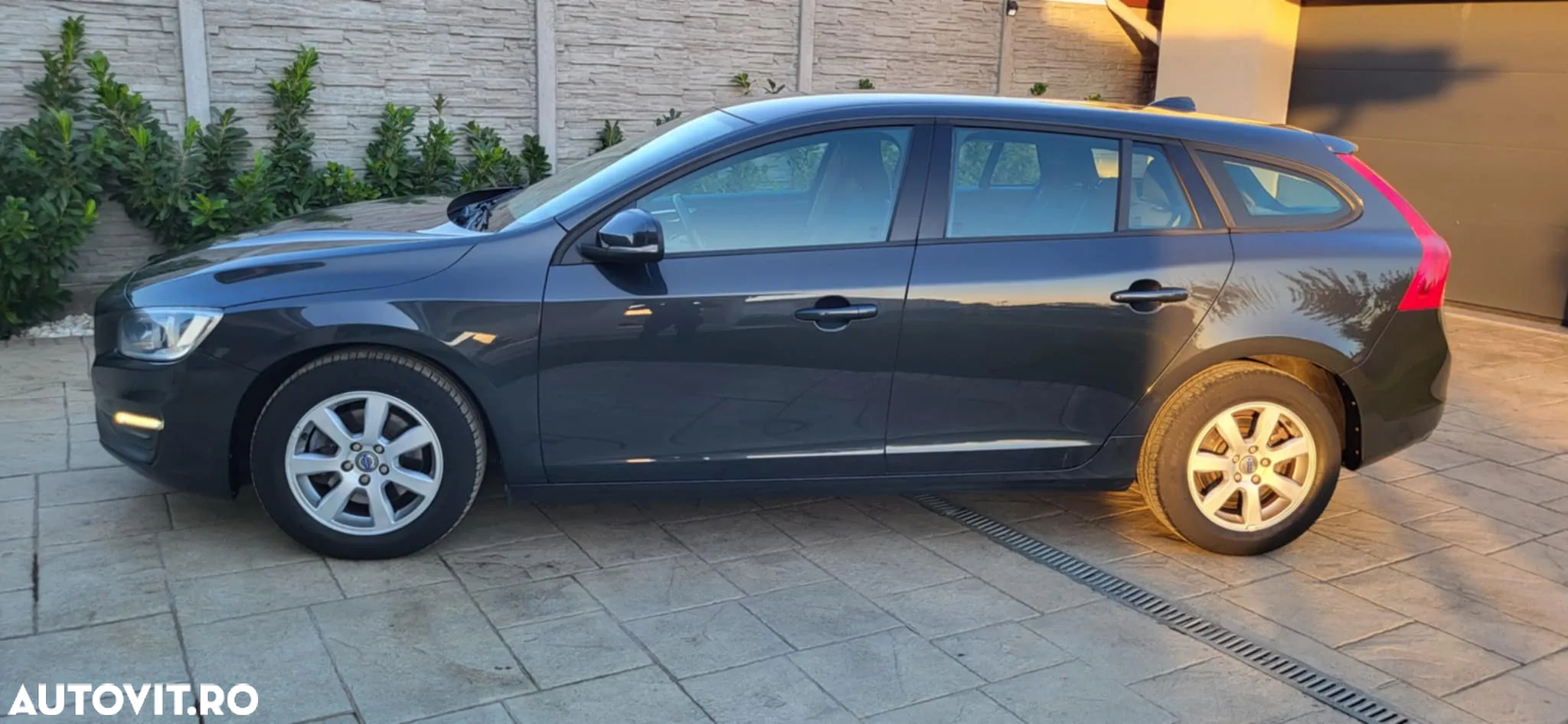 Volvo V60 - 15