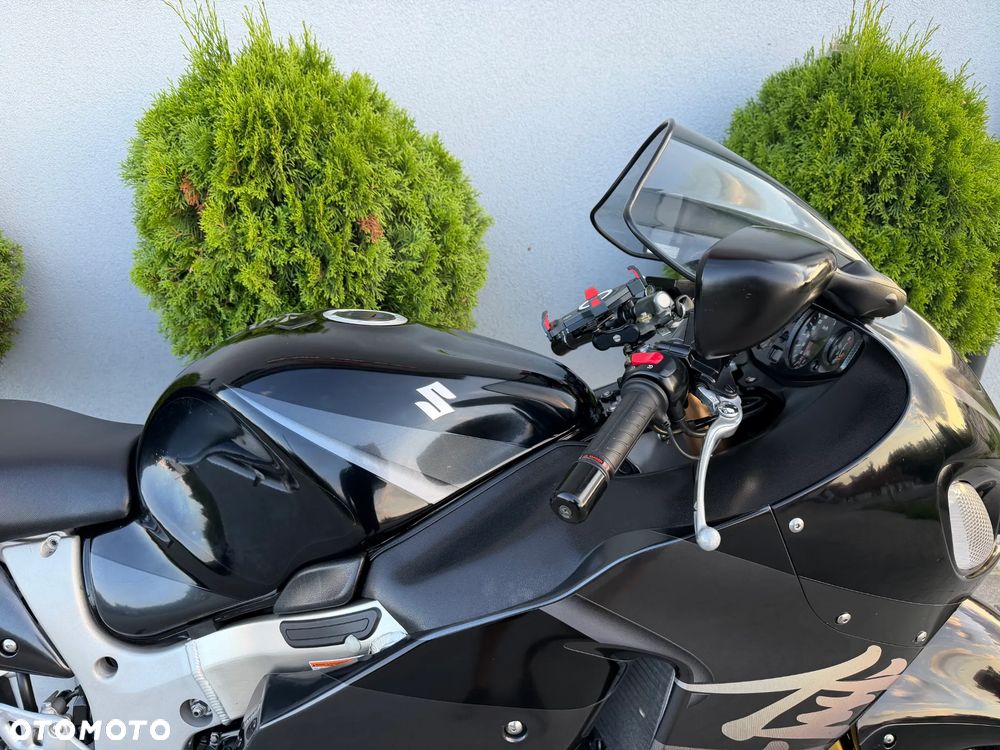 Suzuki GSX-R - 18