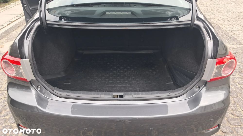 Toyota Corolla 1.6 Luna - 20