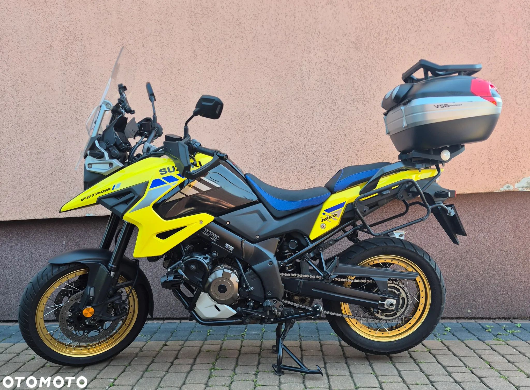 Suzuki V-STROM