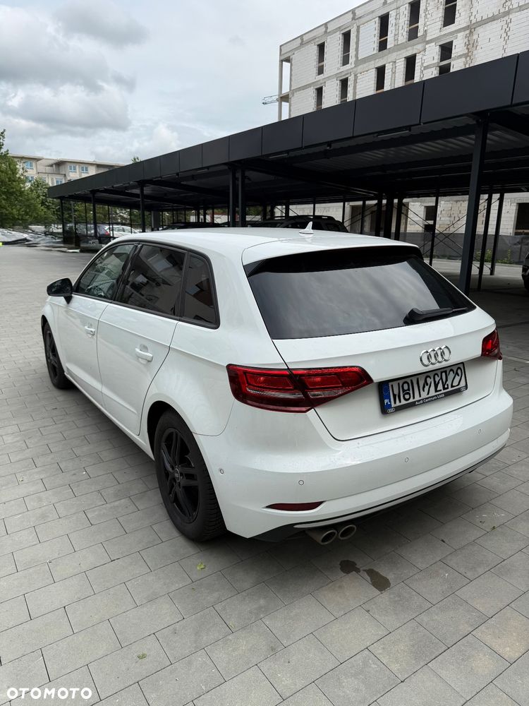 Audi A3 Sportback 2.0 TDI Sport S tronic - 5