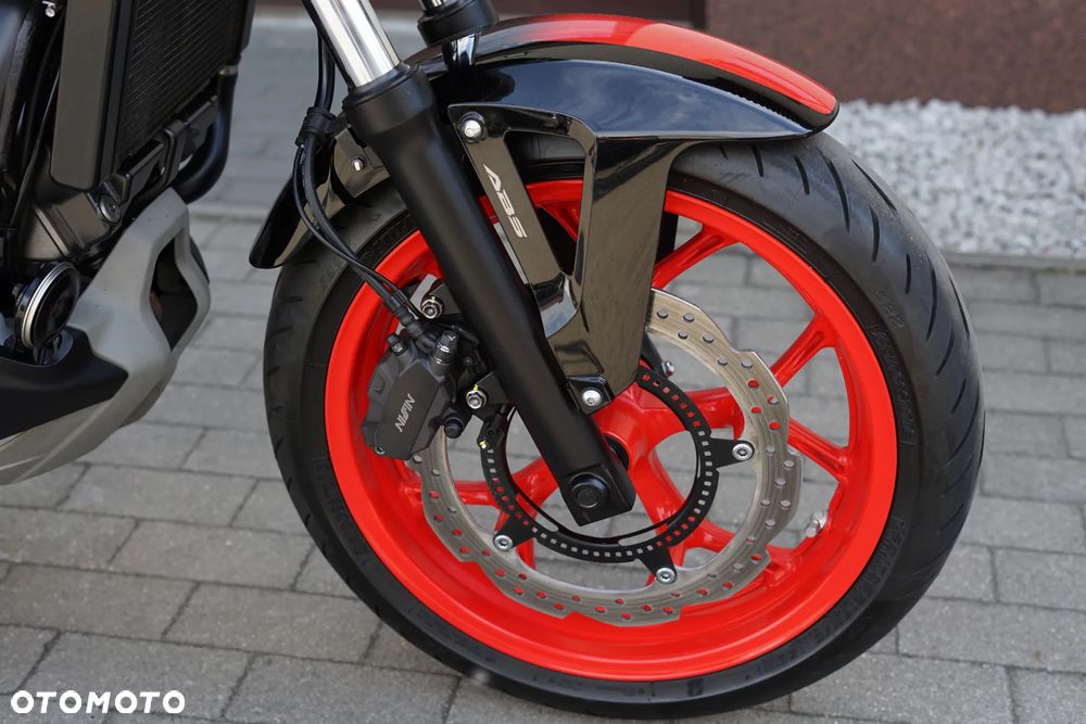 Honda NC - 15
