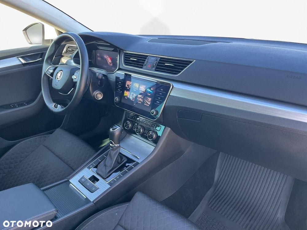 Skoda Superb 1.5 TSI Ambition DSG - 13