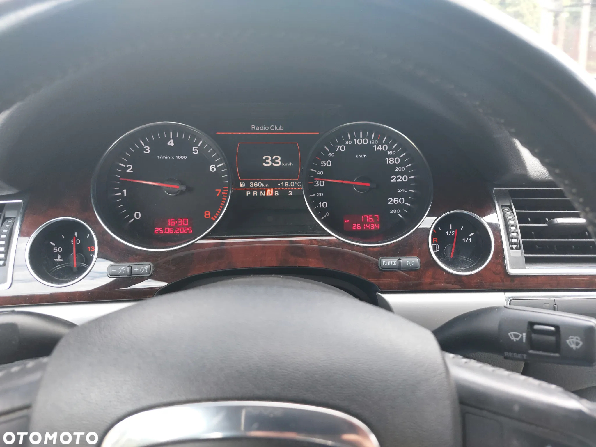 Audi A8 4.2 FSI Quattro - 11