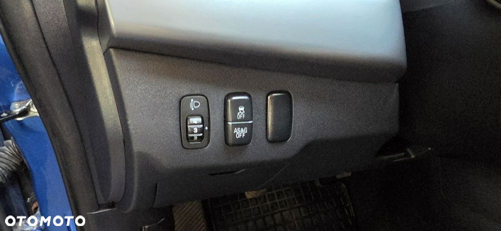 Mitsubishi Lancer - 18