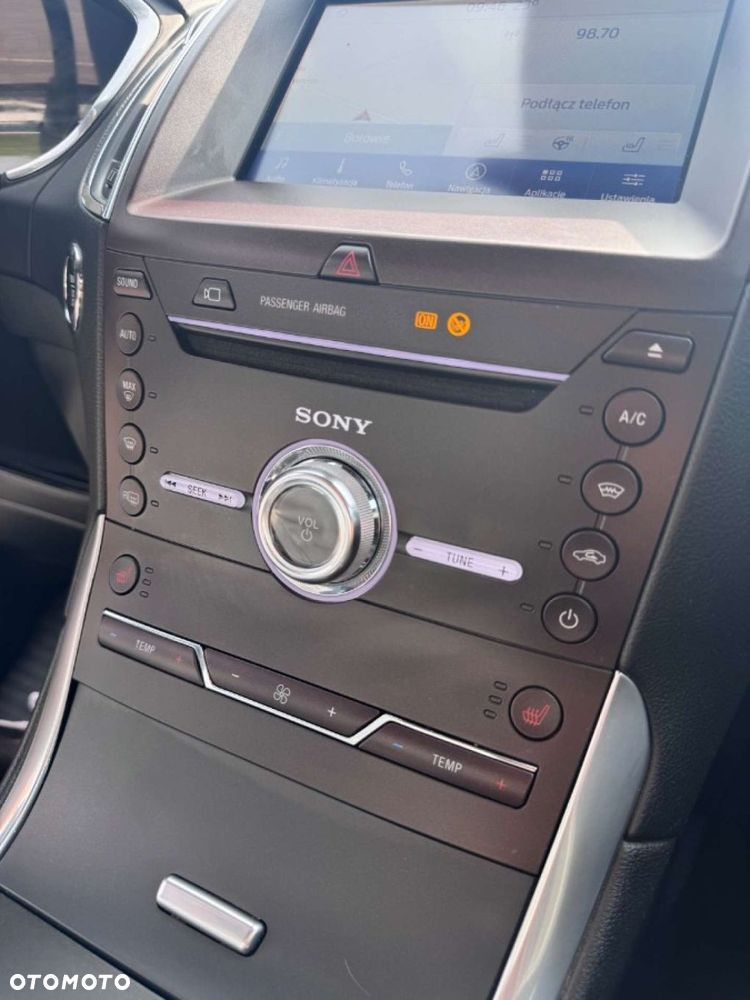 Ford S-Max - 25
