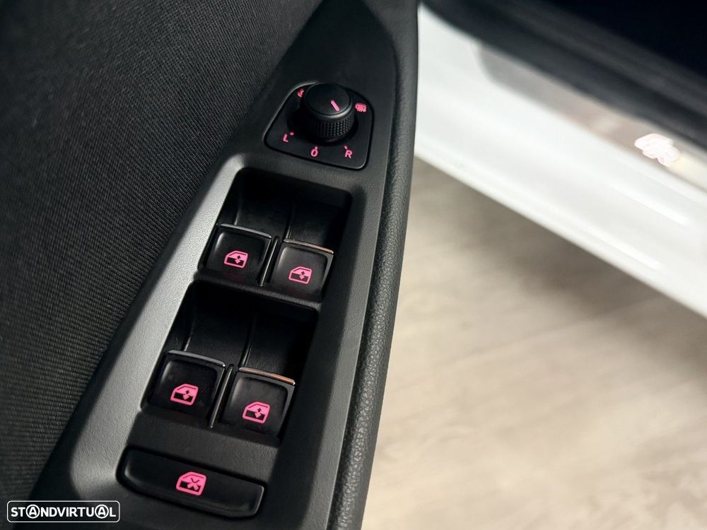 SEAT Leon ST 1.0 EcoTSI FR S/S - 16