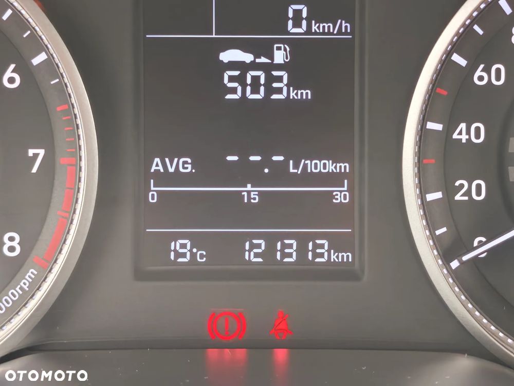 Hyundai Elantra 1.6 Classic Plus - 13