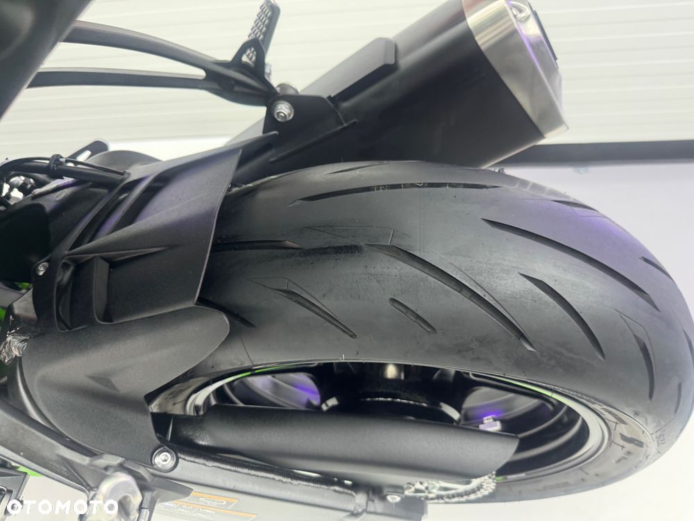 Kawasaki ZX - 28