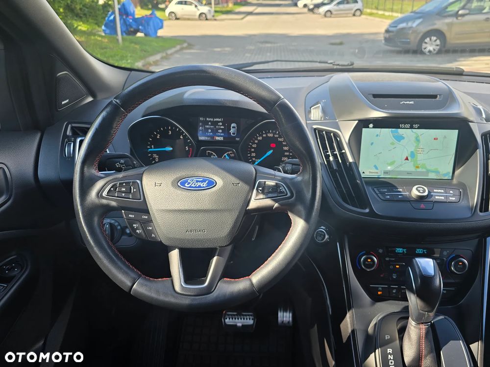 Ford Kuga 2.0 TDCi 4x4 ST-Line - 17