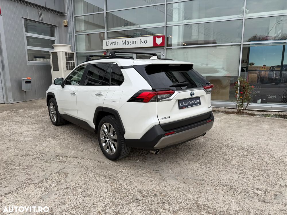 Toyota RAV4 2.5 VVT-iE 4x4 Luxury Premium - 4