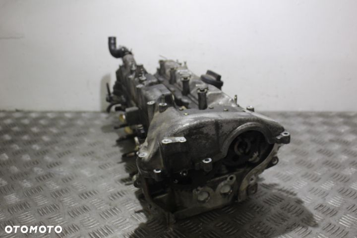 GŁOWICA SILNIKA TOYOTA AVENSIS II T25 2.2D4D - 5