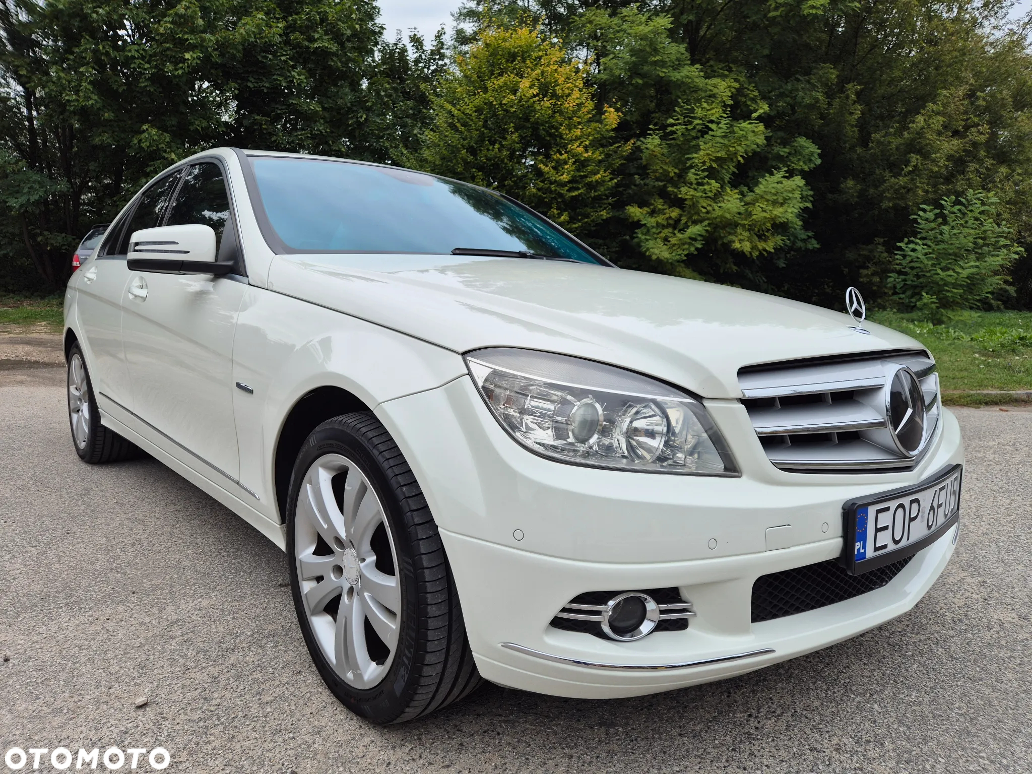 Mercedes-Benz Klasa C 180 T Kompressor BlueEFFICIENCY Avantgarde - 22