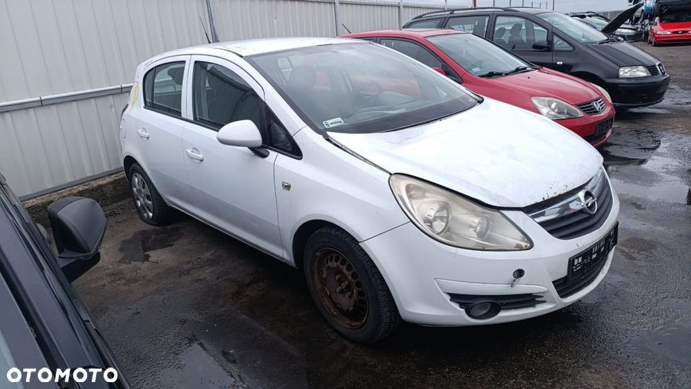 36186 Opel Corsa D model od 06-11 silnik 1.3 CDTI Z13DTJ 75 km lakier Y474 - 2