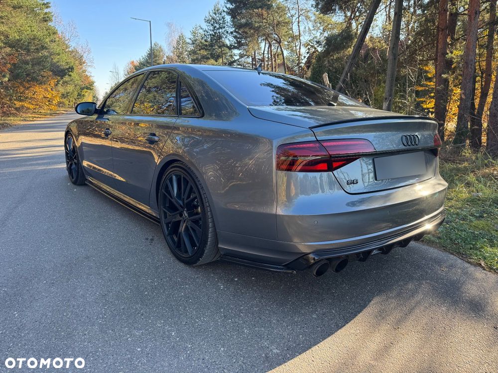 Audi S8 Plus 4.0 TFSI Quattro - 6