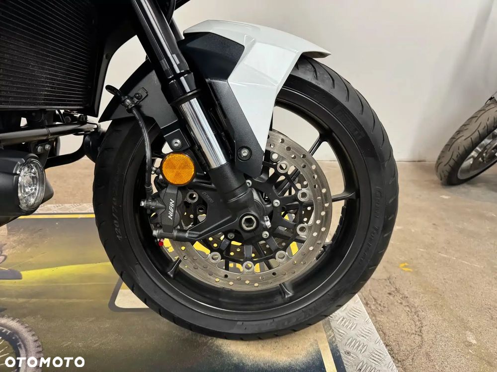 Honda NT - 8