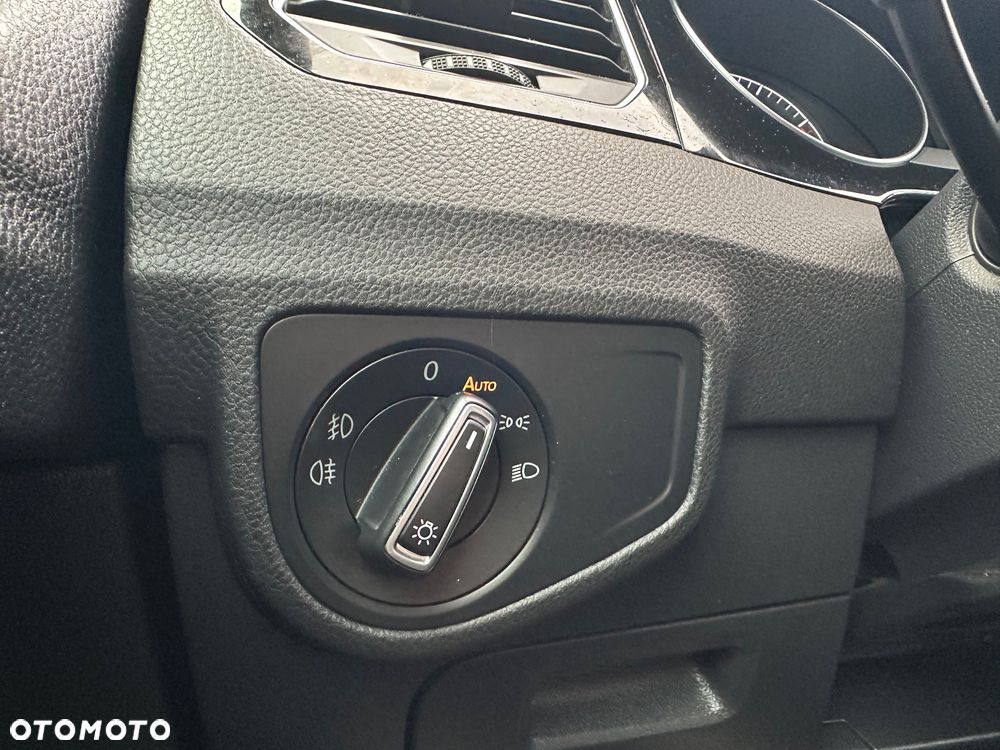 Volkswagen Golf Sportsvan VII SV 1.4 TSI BMT Comfortline - 10