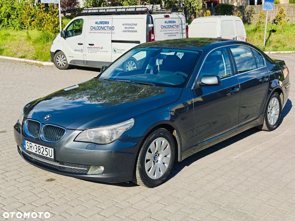 BMW Seria 5 520i - 13