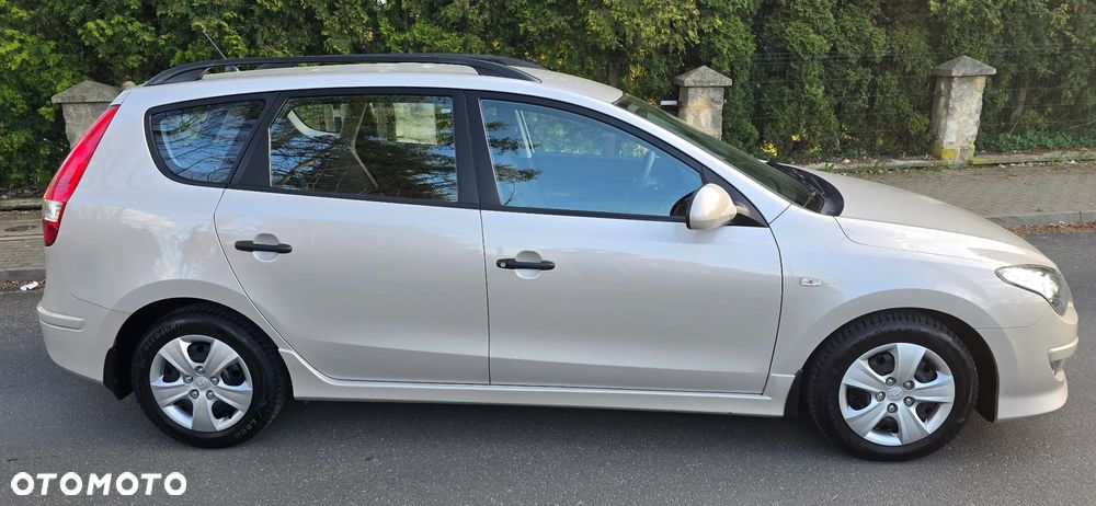 Hyundai i30 i30cw 1.4 Comfort - 4