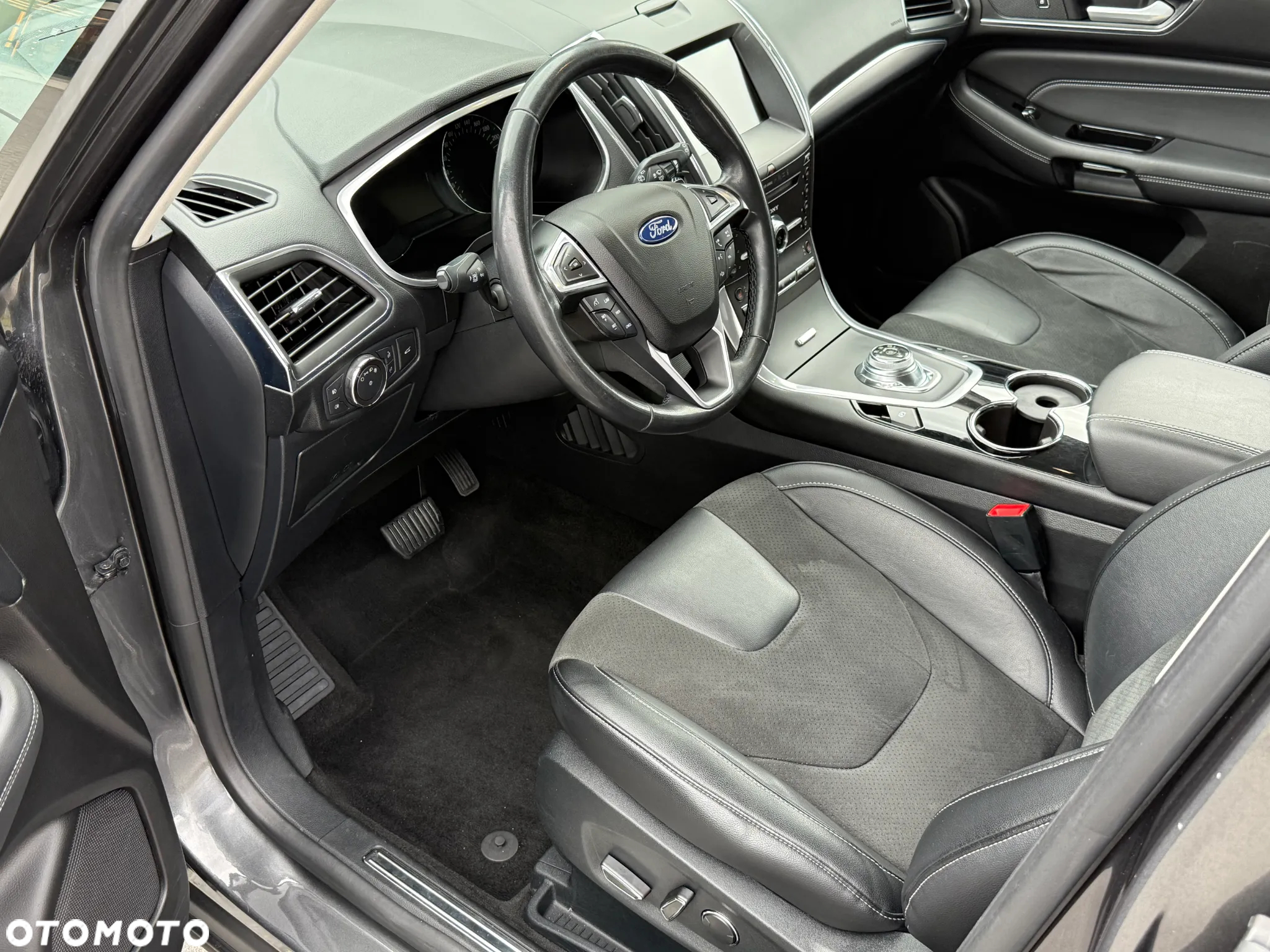Ford Galaxy 2.0 EcoBlue Twin-Turbo Titanium PowerShift - 25