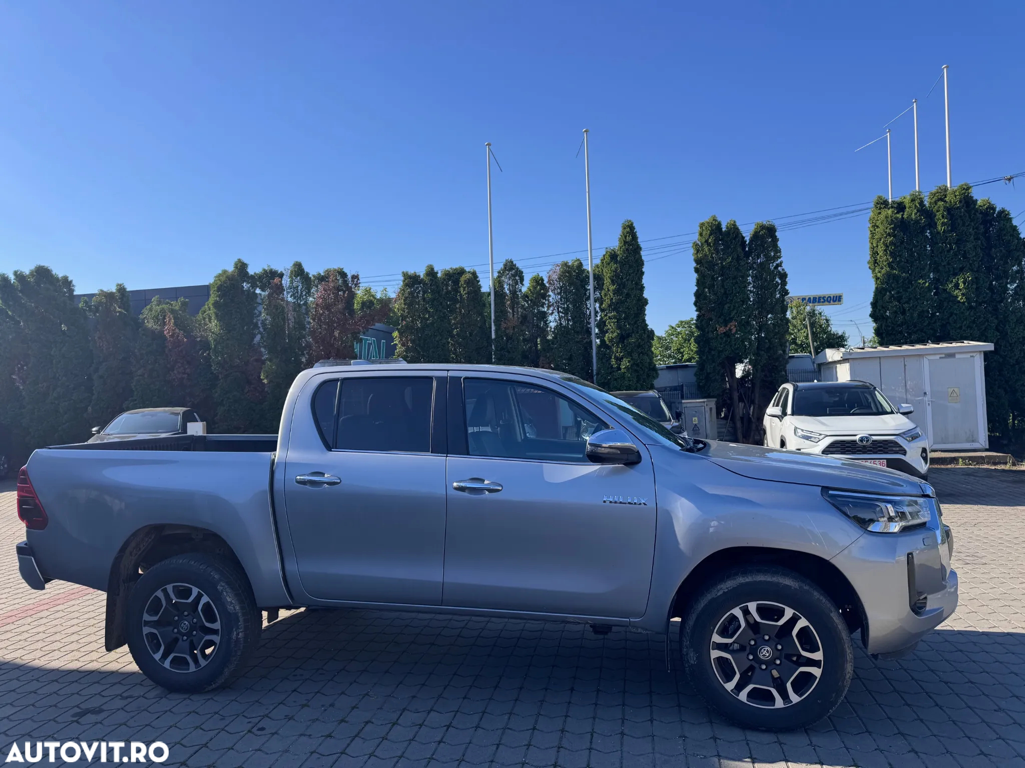 Toyota Hilux 2.4D 150CP 4x4 Double Cab AT Executive - 4