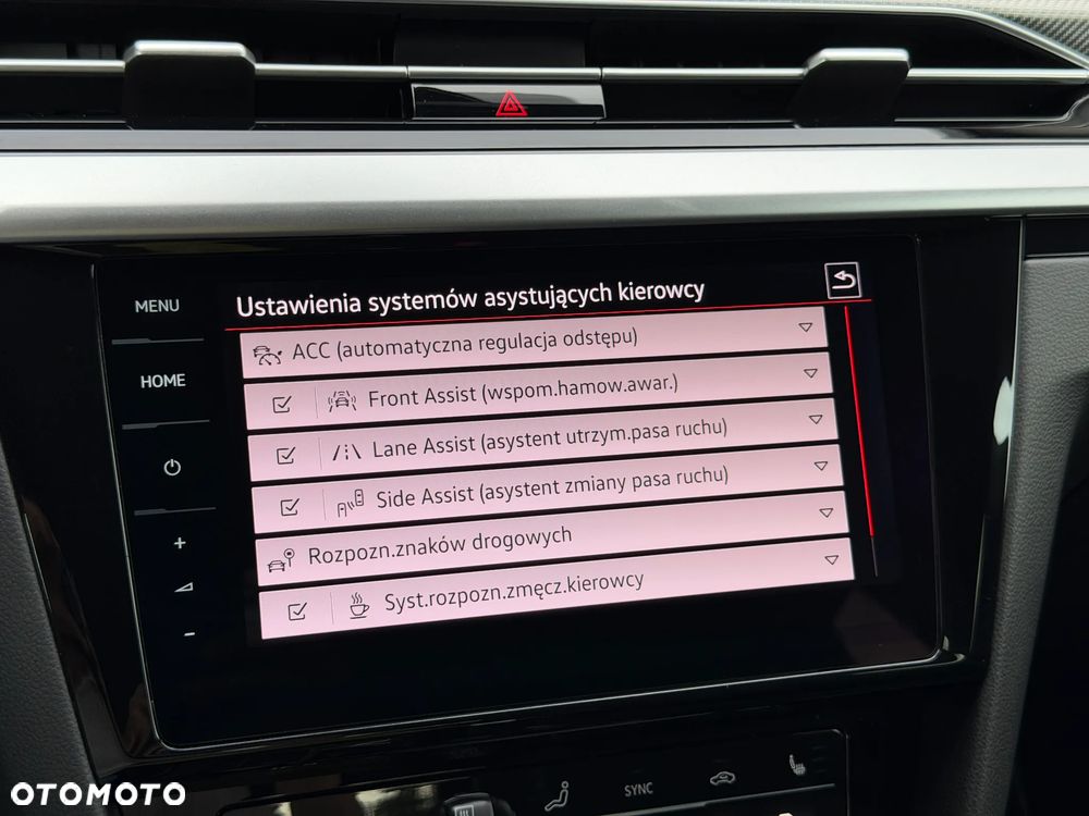 Volkswagen Arteon 2.0 TSI R-Line DSG - 26