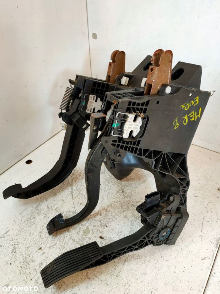 pedały sprzęgła hamulca kpl opel meriva b 13362473 - 3
