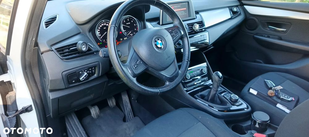 BMW Seria 2 - 10