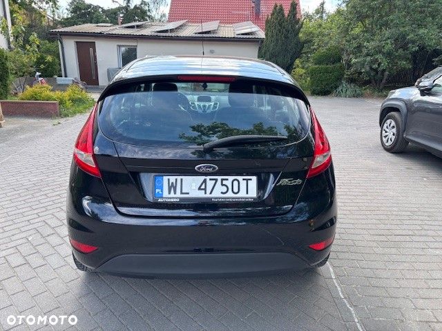 Ford Fiesta 1.25 Trend EU5 - 6