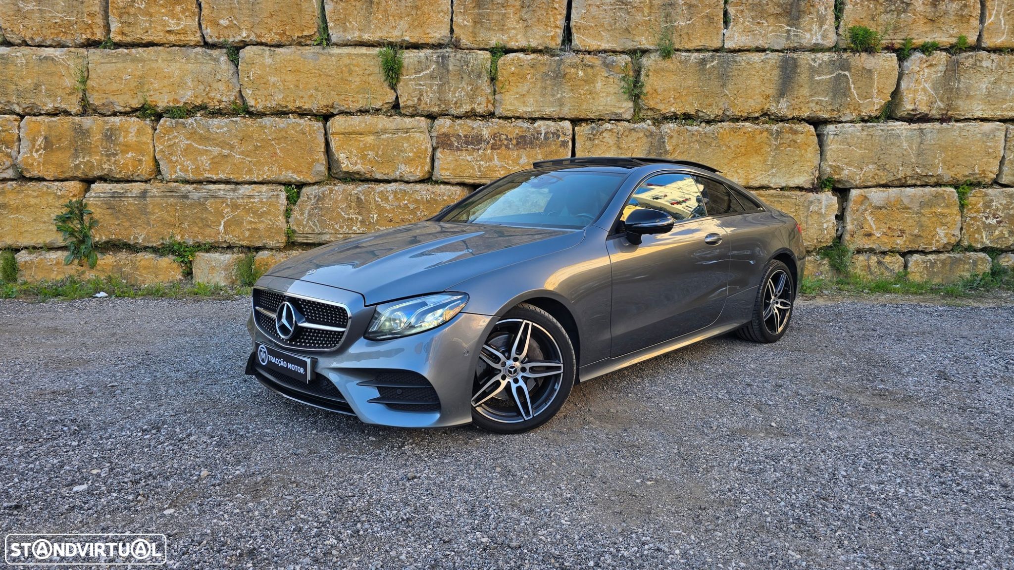 Mercedes-Benz E 220 - 1
