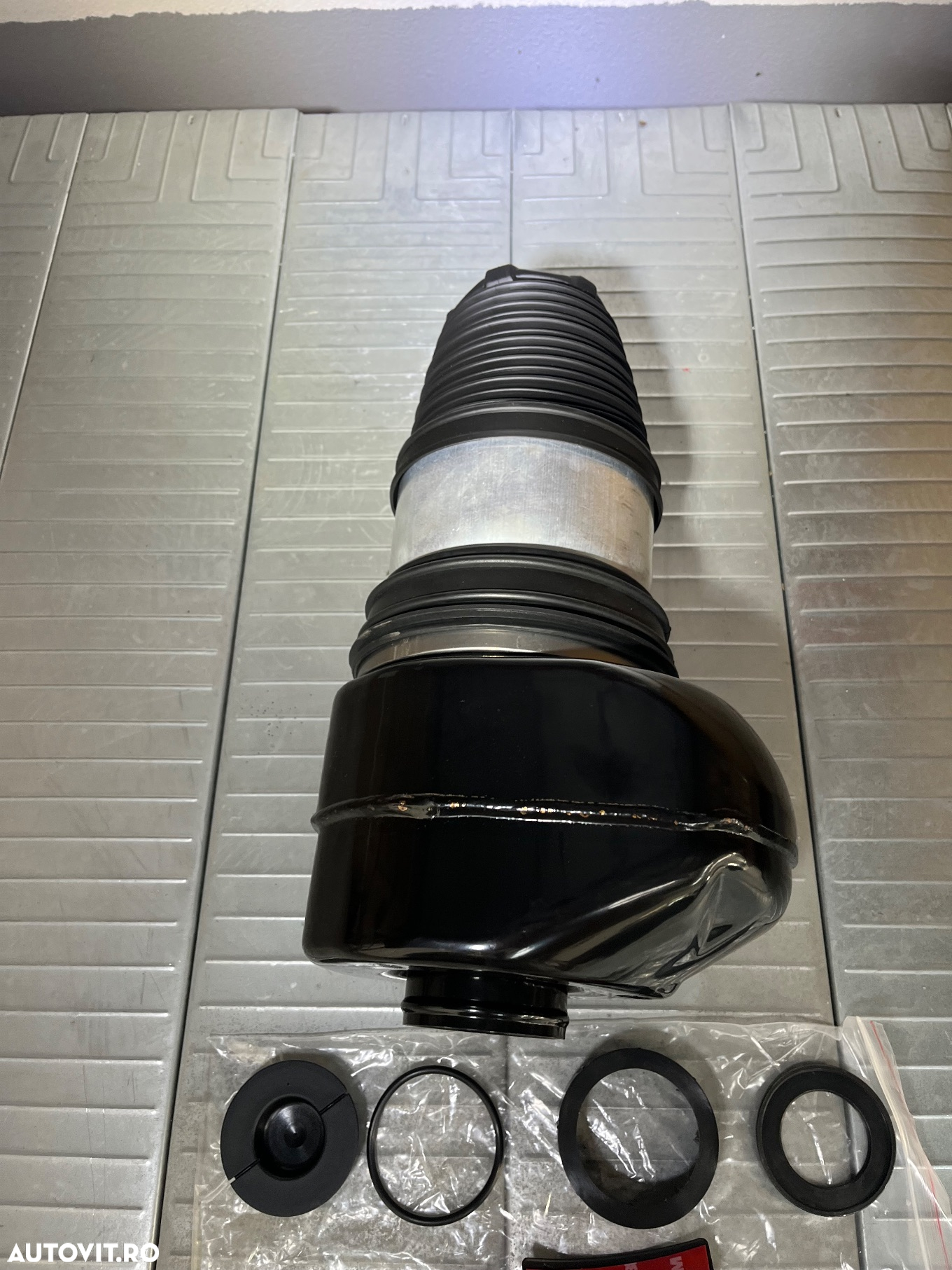 Compresor perne aer bmw seria 7 seria 5 g11 g12 g30 nou complet - 12